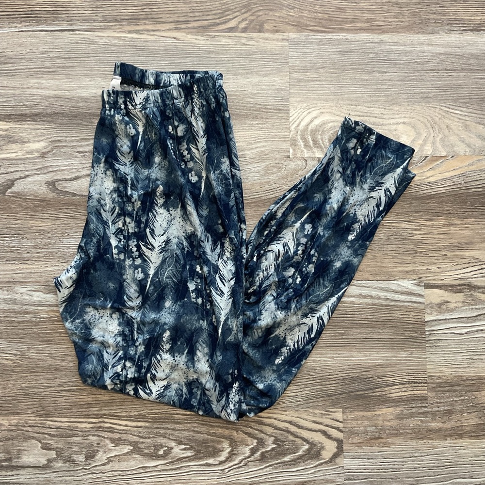 Epiphany Bly Blue Tie Dye High Rise Leggings PLUS